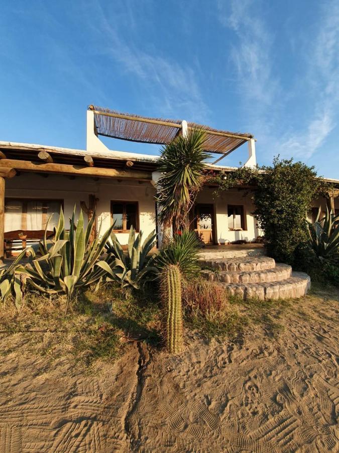 Hotel Texas Cafayate Esterno foto