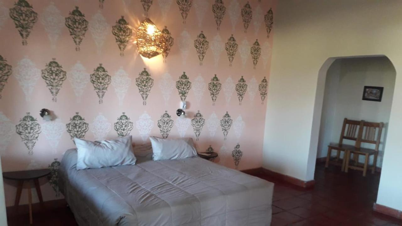 Hotel Texas Cafayate Esterno foto